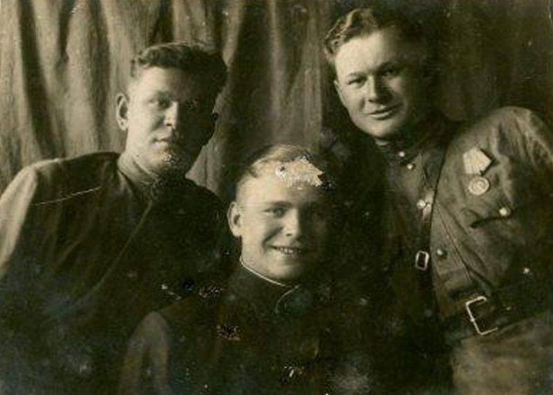 Бойцы 21 истребительного батальона Можайского района. 1941 г.