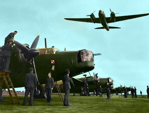 Польская эскадрилья бомбардировщиков. 1942 г. 