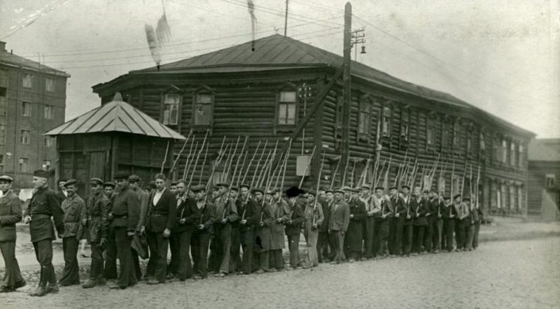Отряд Всевобуча завода «Серп и Молот». Москва 1942 г.
