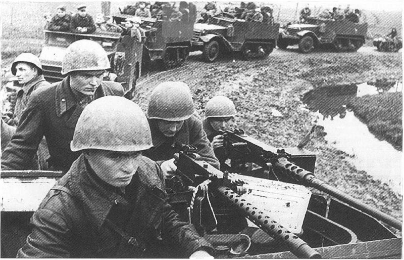 Бронетранспортеры М3 и М3 «Скаут» на вооружении 13-й гвардейской механизированной бригады. Венгрия, декабрь 1944 г. 