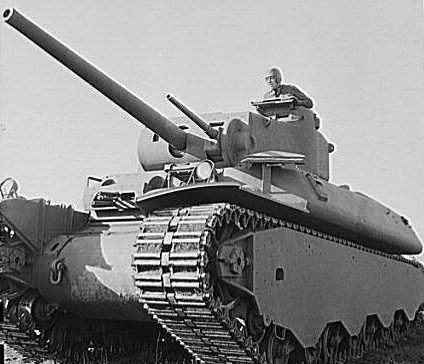Тяжелый танк М-6. 1944 г. 