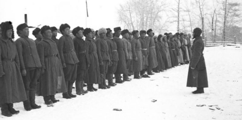 Ополченцы поселка Черби. 1942 г.