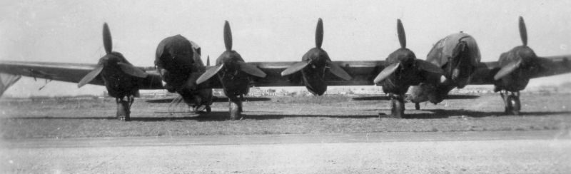 Транспортный самолет Не.111 Z-1 «Zwilling» (Близнецы), предназначенный для буксировки планеров. 1943 г. 