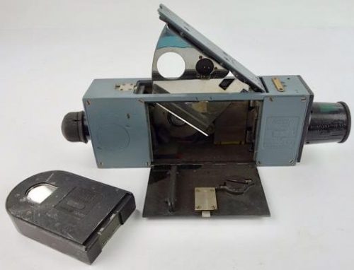 Фотопулемет G.45 с транспортным ящиком и кассетой.