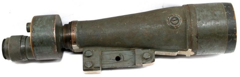 Морской артиллерийский монокуляр длиной 18 дюймов.