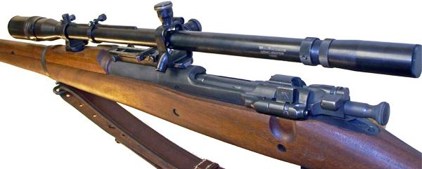Прицел Unertl 8х со снайперской винтовкой M1903A1.