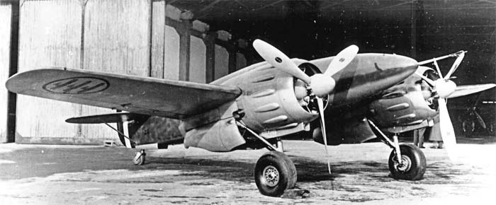  Многоцелевой двухмоторный самолет ІMAM Ro.5. 1941 г. 