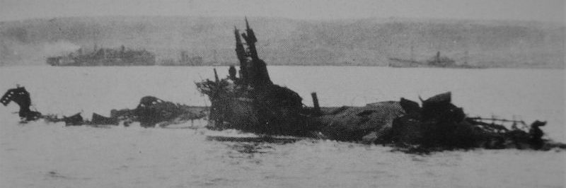 Уничтоженная вблизи Тобрука подводная лодка «Антонио Шьеза» класса «Балилла». Ноябрь 1942 г. 