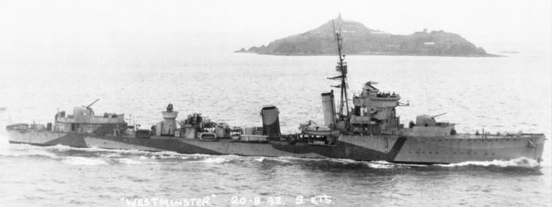 Британский эсминец «Вестминстер» в Северном море у побережья Великобритании. 20 августа 1942 г. 