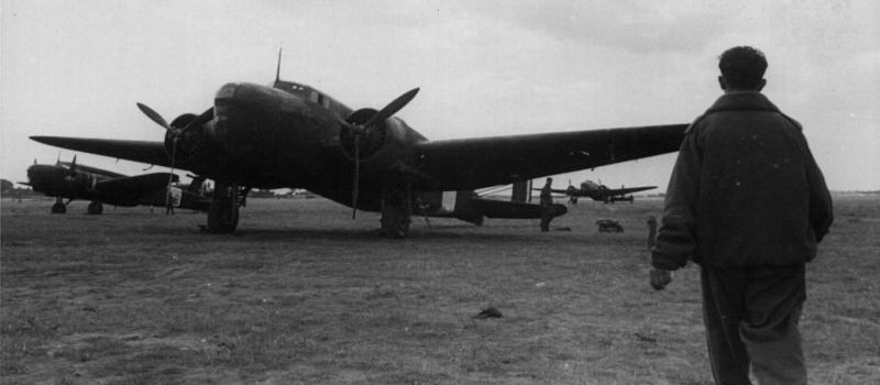 Бомбардировщики Fiat BR. 20 «Cicogna» на аэродроме на Сицилии. Июнь 1942 г. 