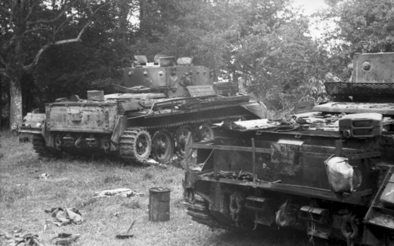 Уничтожены в бою за Вилле-Бокаж британские танки «Кромвель».