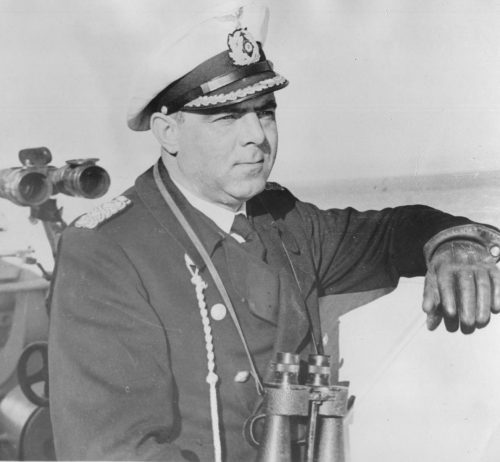 Вице-адмирал Хельмут Хейе.