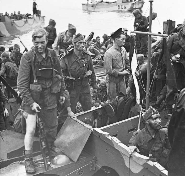 Коммандос после возращения из рейда на Дьепп. Август 1942 г.