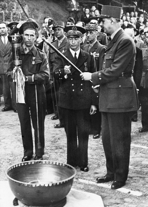 Шарль де Голль в 1946 году.