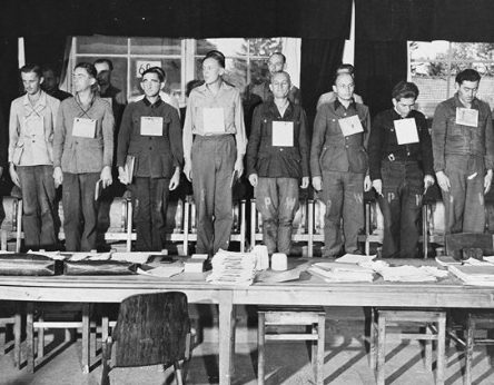 16 из 19 подсудимых на 19 сентября 1947 г.