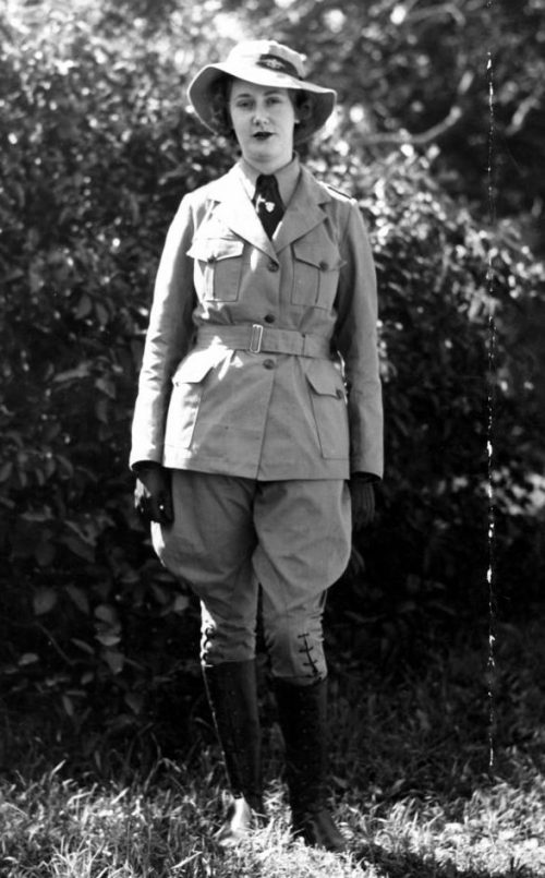 Член конного подразделения WNEL в Брисбене. Сентябрь 1939 г.