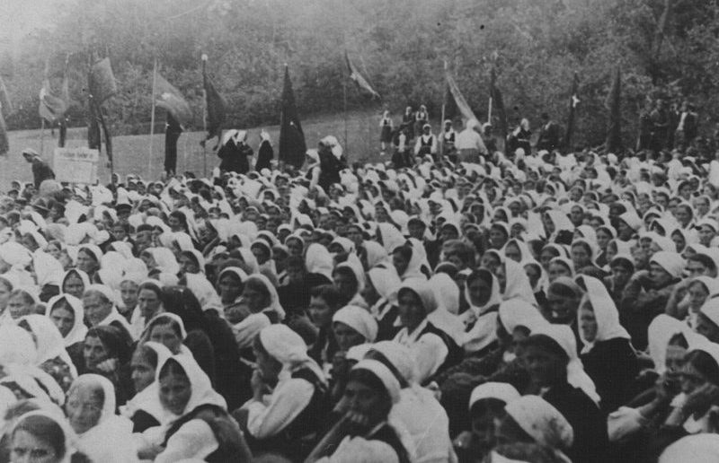 Митинг членов AFZ в Дрваре. Сентябрь 1942 г.
