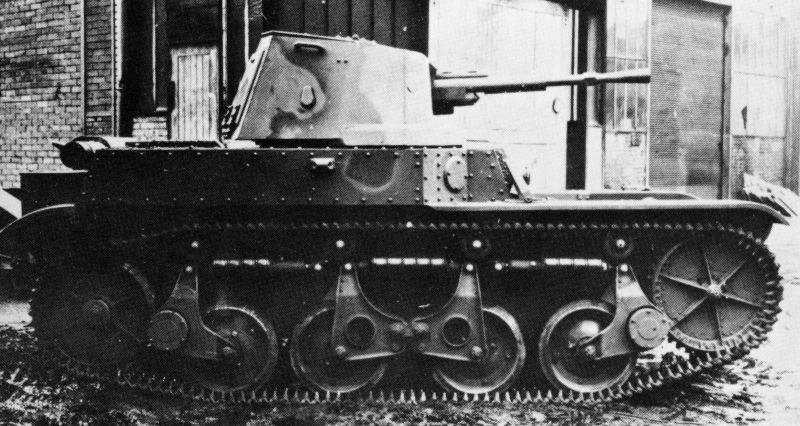 Легкий танк AMR-35 ZT. 1939 г. 