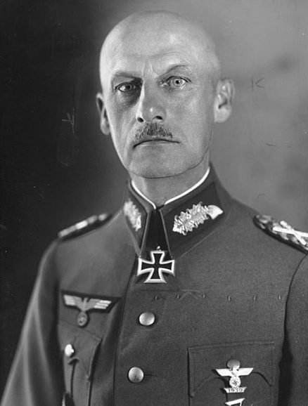 Генерал-фельдмаршал Вильгельм фон Лееб.