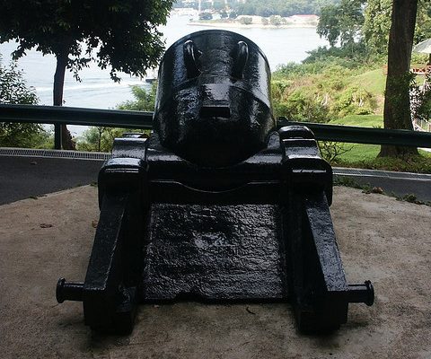 Британский 13-дюймовый миномет в форте Силосо. 