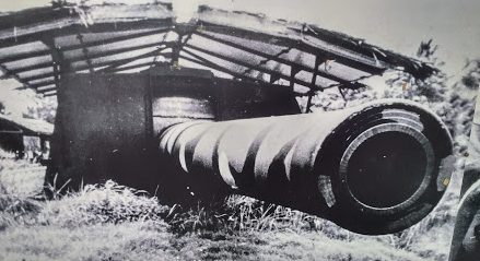 15-дюймовое морское орудие батреи «Johore» а годы войны. 