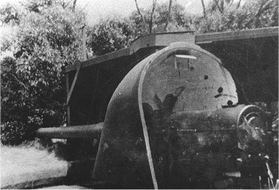 Позиция 6-дюймового орудия батареи «Princess» в годы войны и в наше время. 