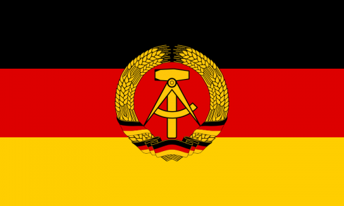 Флаг ГДР.