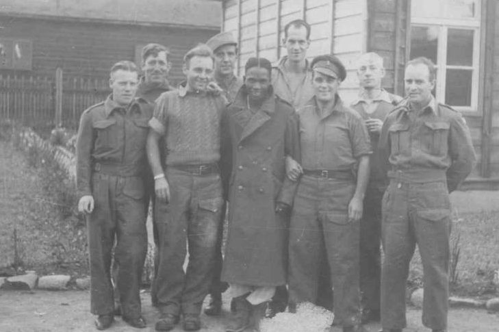Военнопленные новозеландцы в Шталаге XVIIIA. 1940 г. 