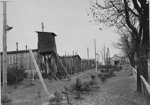 Вид на часть концлагеря Ордруф. Апрель 1945 г. 