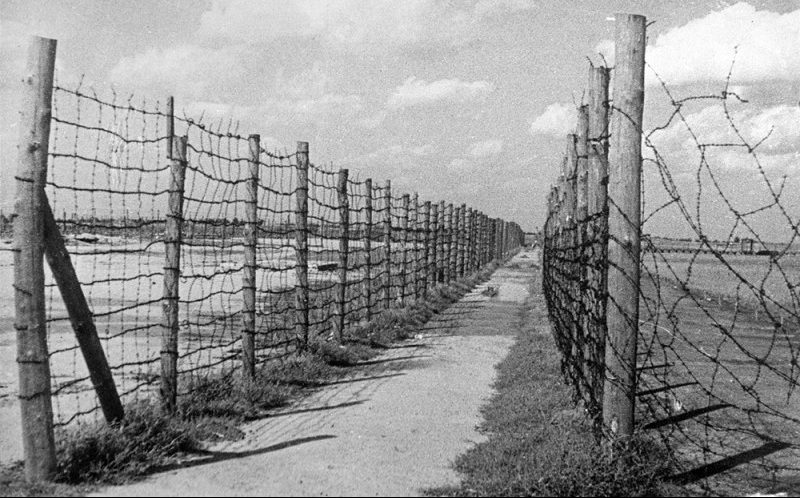 Ограждения концлагеря Треблинка. 1944 г.