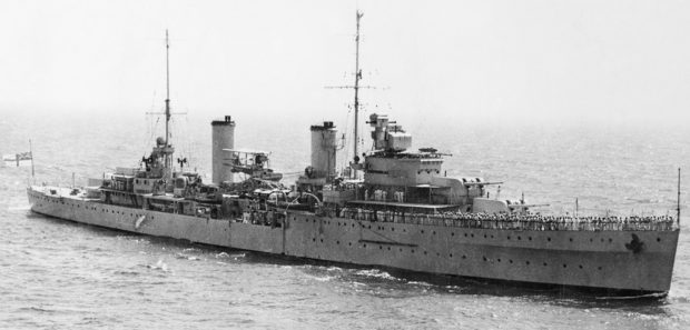 Австралийский лёгкий крейсер «Сидней» в 1940 году.