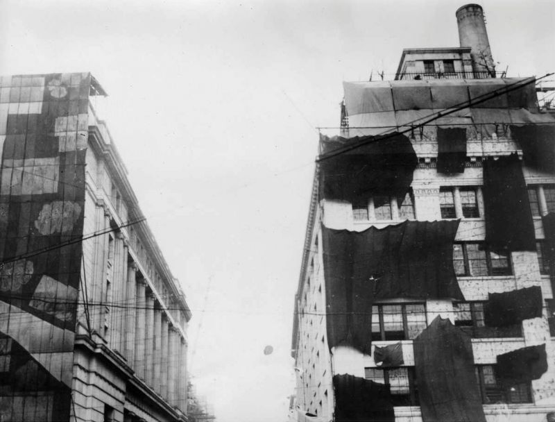 Закамуфлированные фасады домов в Токио. Июль 1937 г. 