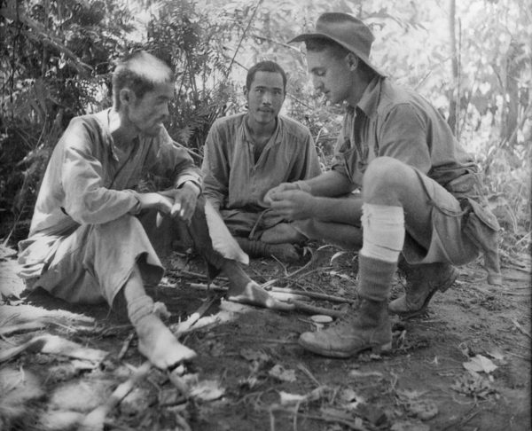 Японские солдаты, захваченные в плен на Сананде. 1943 г. 