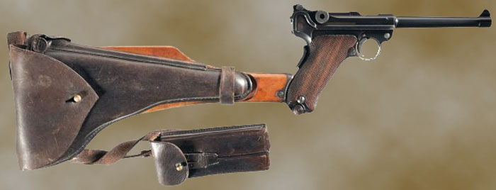 Пистолет Navy Model 1904 (Navy Luger) с пристегнутой кобурой-прикладом. 