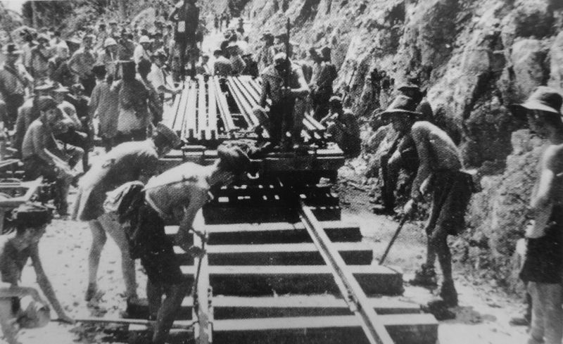 Австралийские военнопленные на строительстве Тайско-Бирманской железной дороги. 1943 г.