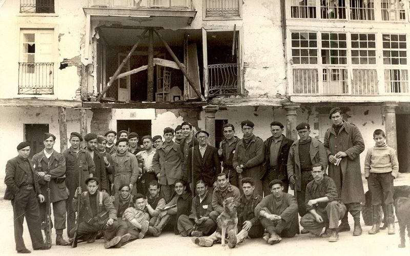 Прореспубликанские баскские бойцы в Эльгете. 1936 г.