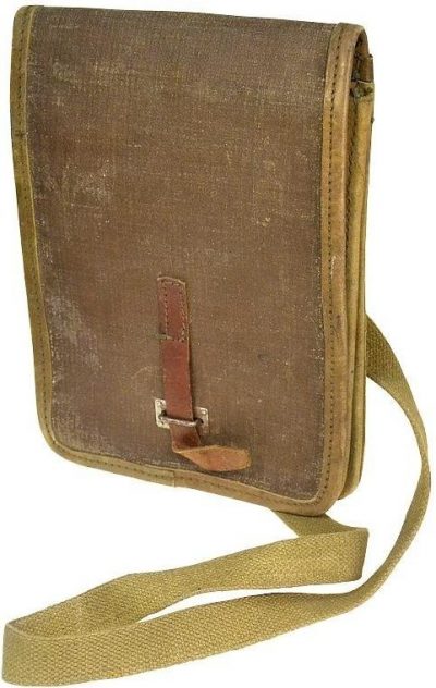 Брезентовая полевая сумка для сержантского состава РККА образца 1941 года.
