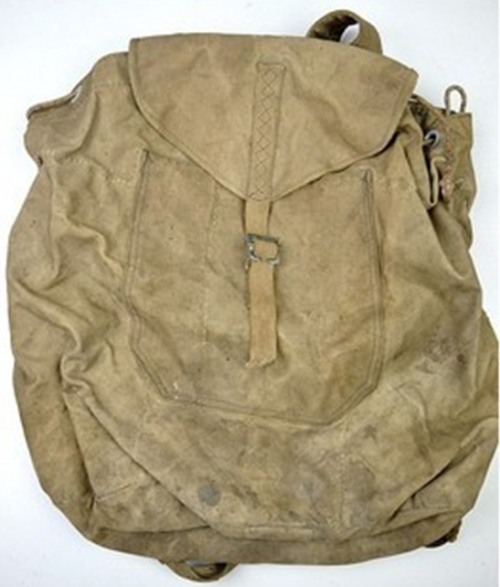 Довоенный армейский рюкзак.