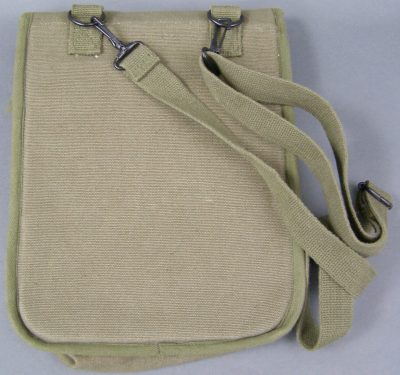 Брезентовые командирские полевые сумки M1938 с вкладышем для карт.