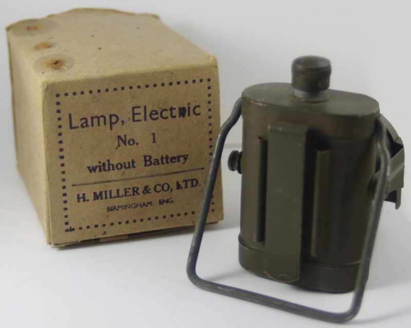 Британская электрическая лампа №2.