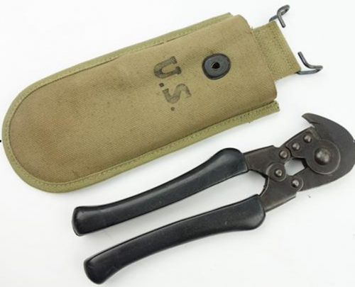 Ножницы для колючей проволоки М-1938 с чехлом.