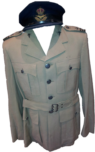 Летняя форма офицеров медицинской службы RAAF.