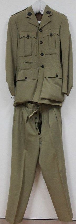 Шерстяной китель и брюки офицера-пехотинца. 