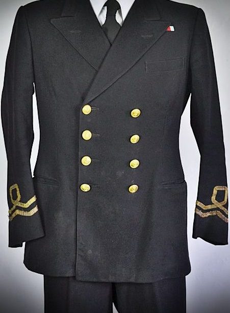 Черная шерстяная парадная форма офицера ВМС.