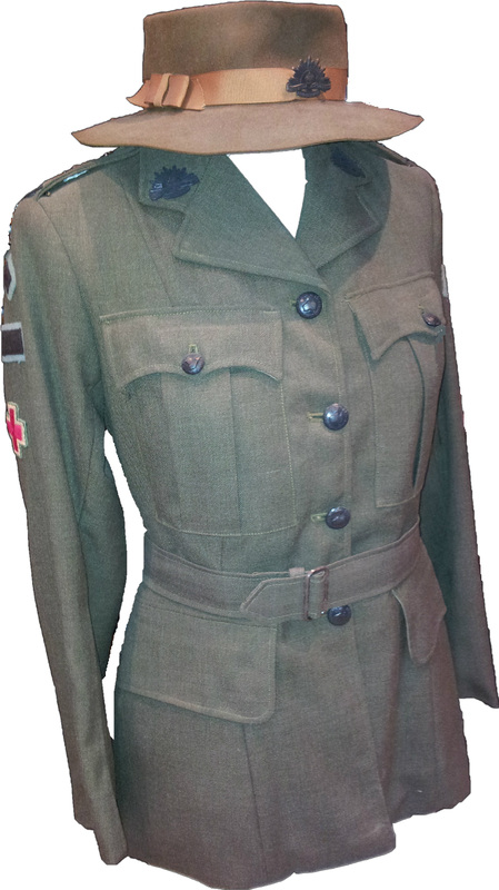 Форма женского медицинского корпуса австралийской армии. 