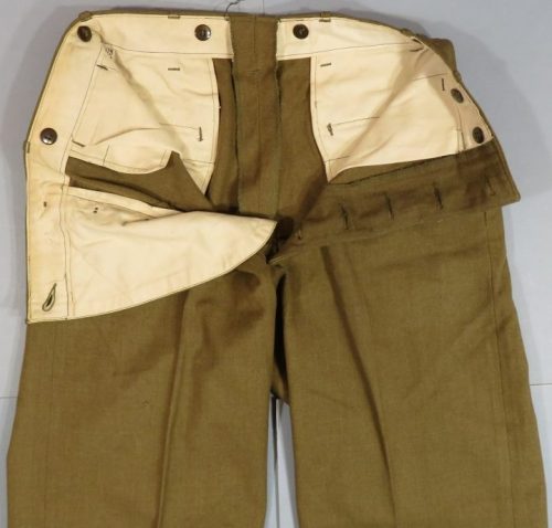 Армейские брюки.