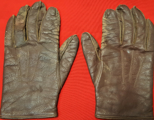 Кожаные перчатки пилотов ВВС.