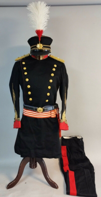 Парадная униформа офицера ВМС.