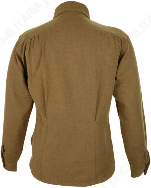 Шерстяная рубашка из комплекта зимней униформы.