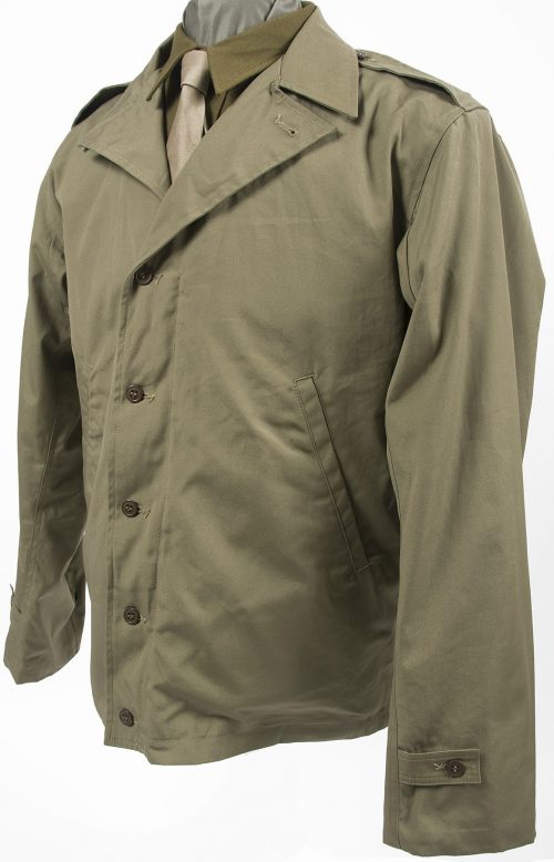 Полевая куртка М41 цвета хаки.